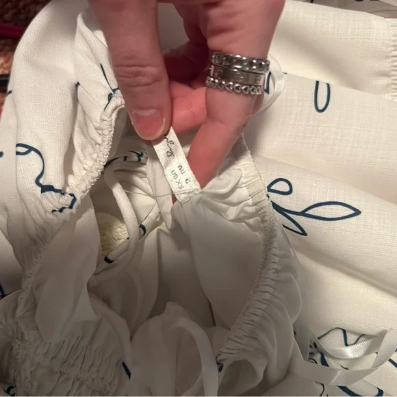 Elegant Cream Sun Print Maxi Dress - Picture 7 of 8